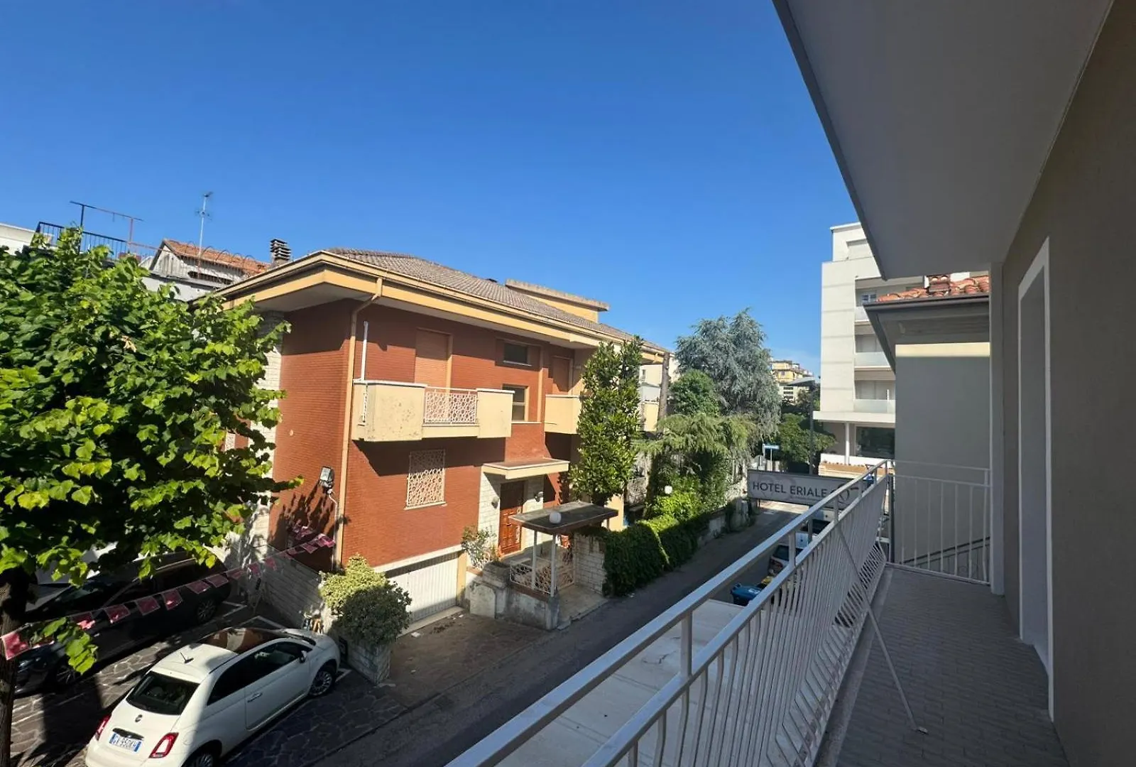 Hotel Eriale Rimini 2*,