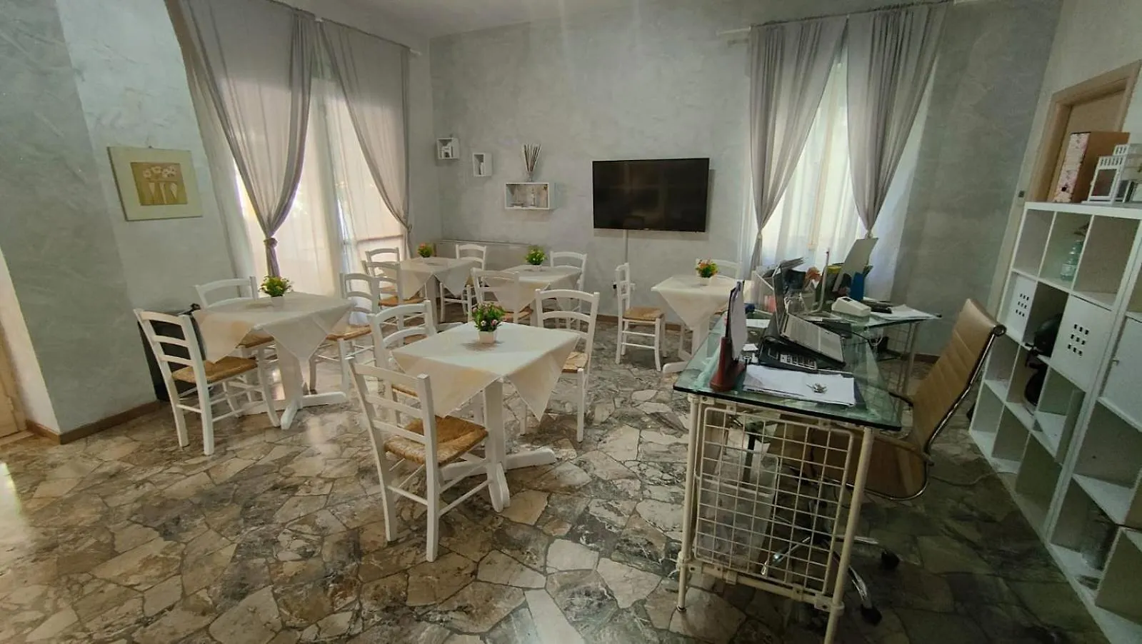Hotel Eriale Rimini 2*,  Italy